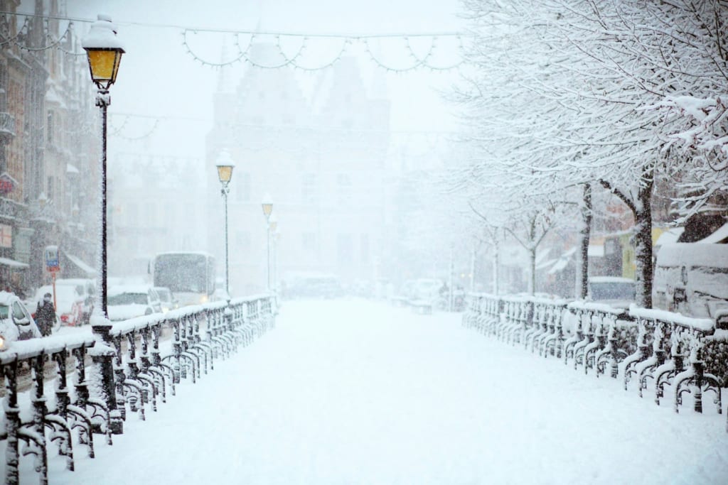 【初雪を英語で言うと?吹雪は?】雪に関連する言葉を英語で言ってみよう!|フィリピン・セブ留学でカシコ English!